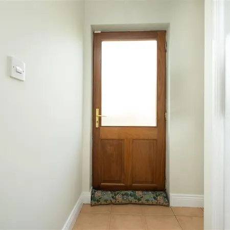 3 Cosy Bedrooms In A House 6 People Privatunterkunft *